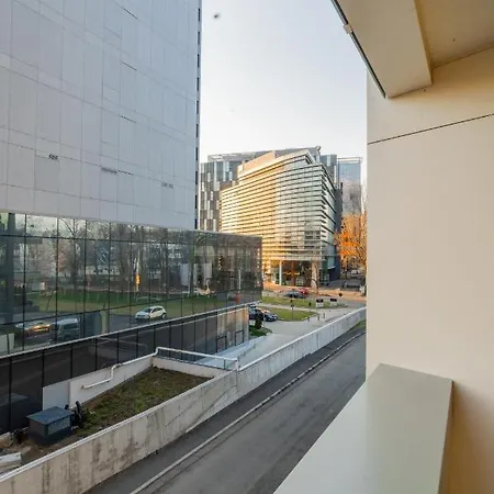 Designer In Aviatiei Tower Апартаменти Бухарест