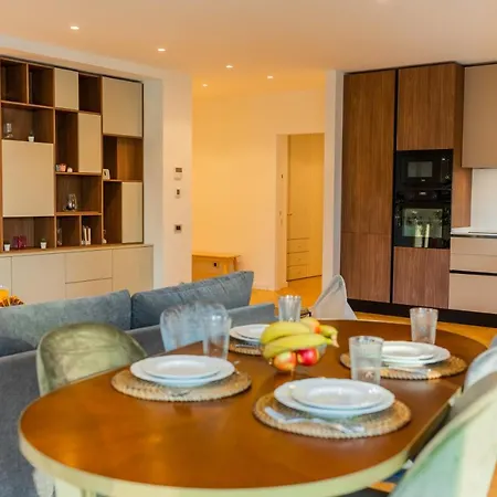 Designer In Aviatiei Tower