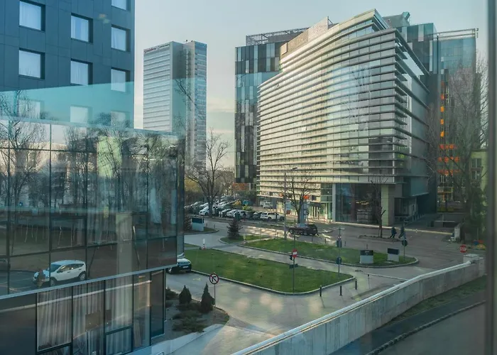 Apartment Designer In Aviatiei Tower Bucharest