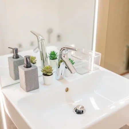 Designer In Aviatiei Tower Appartamento *